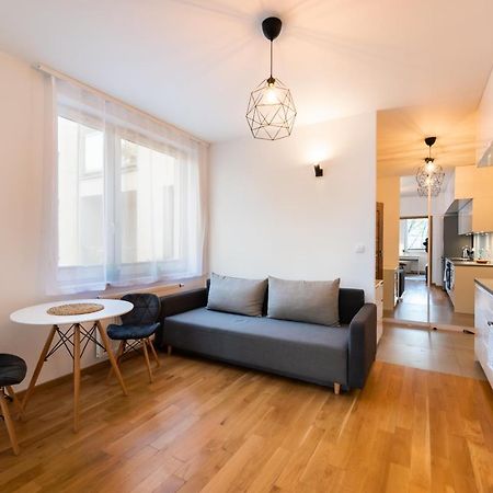 Jaktorowska Comfy Apartment Warsaw Exterior photo