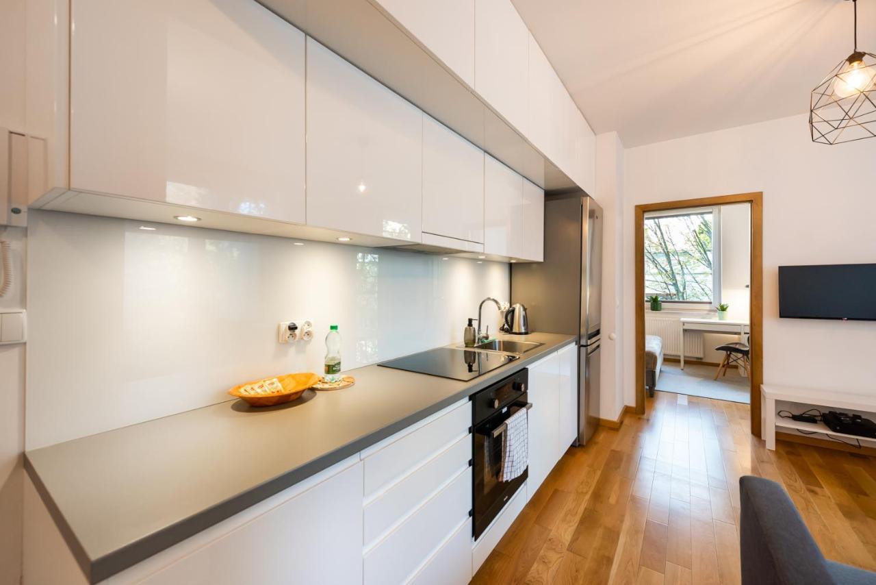 Jaktorowska Comfy Apartment Warsaw Exterior photo