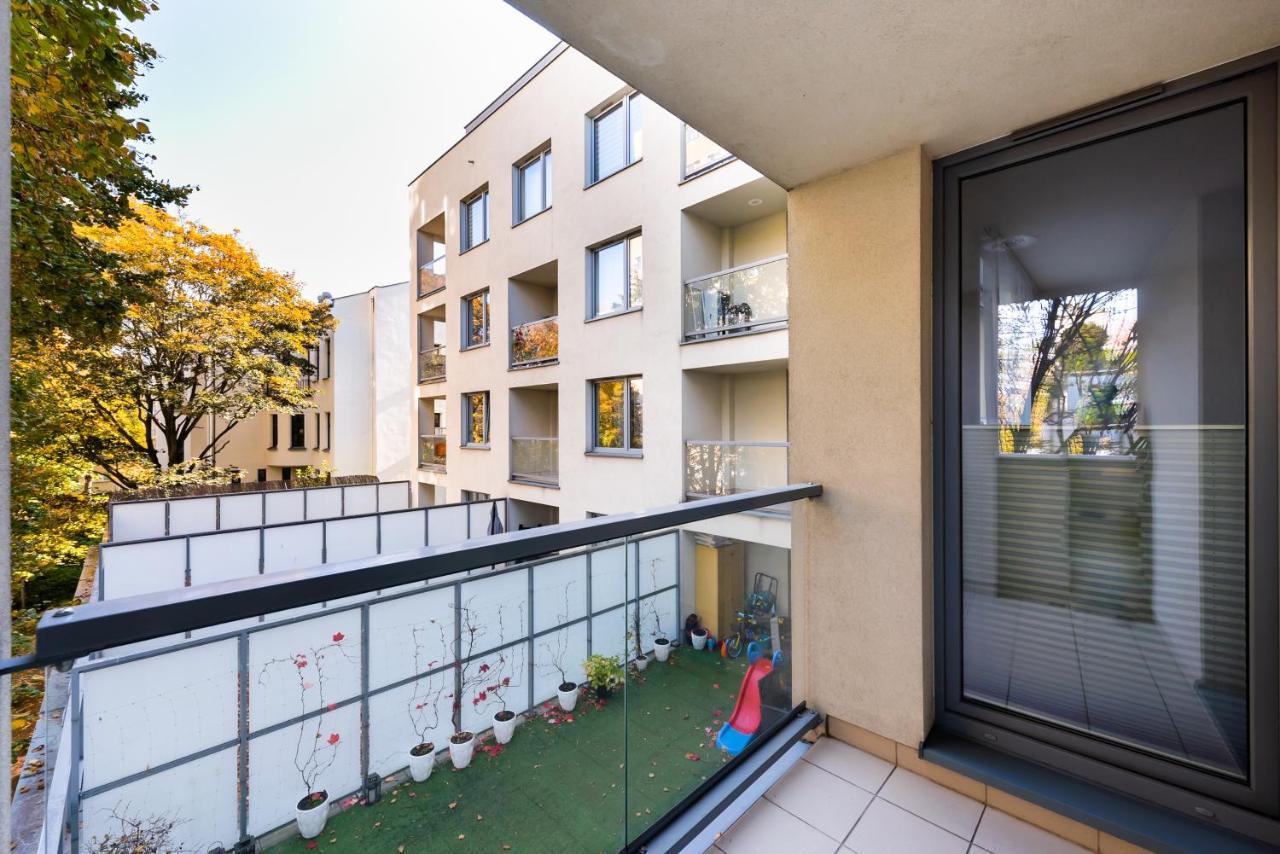 Jaktorowska Comfy Apartment Warsaw Exterior photo